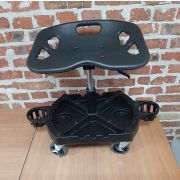 Стул на колесиках с газлифтом для детейлинга Китай